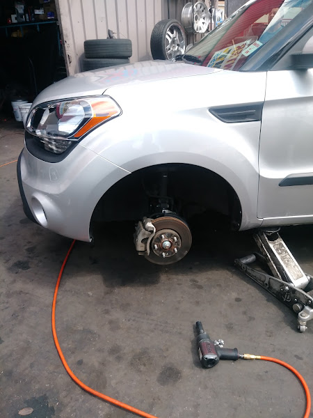 Circle T Auto Parts 2