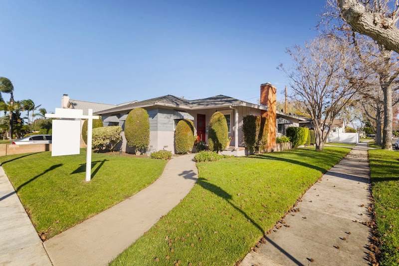 RE/MAX New Dimension 3
