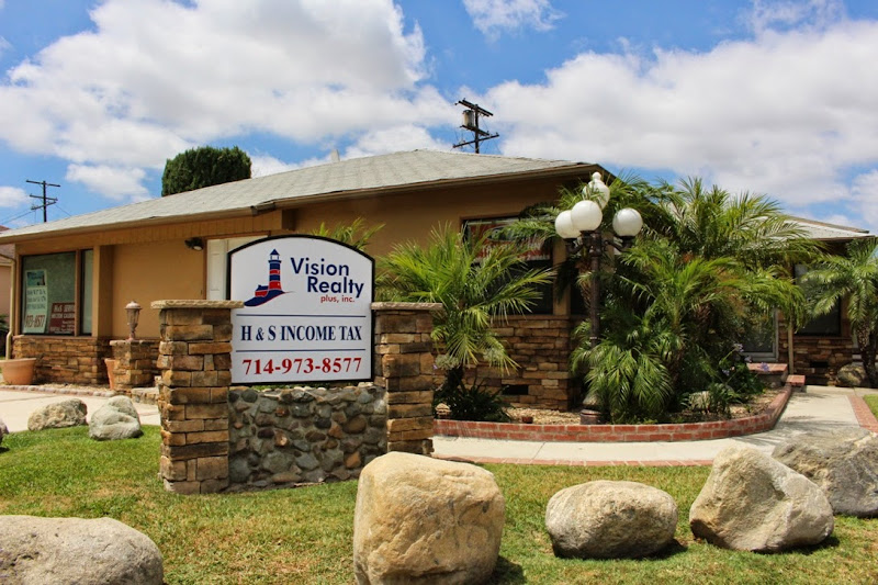 Vision Realty Plus, Inc 1