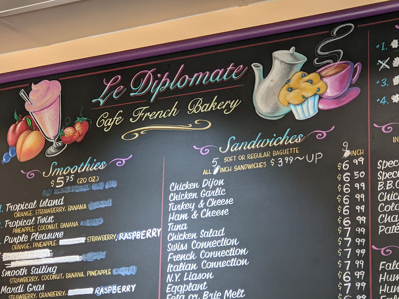 Le Diplomate Bakery Cafe 3