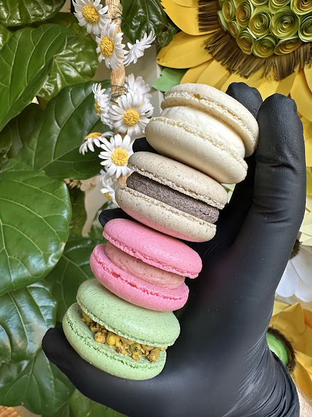 Honey & Butter Macarons 4