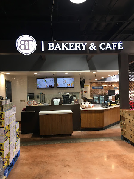 BF Bakery & Cafe 4
