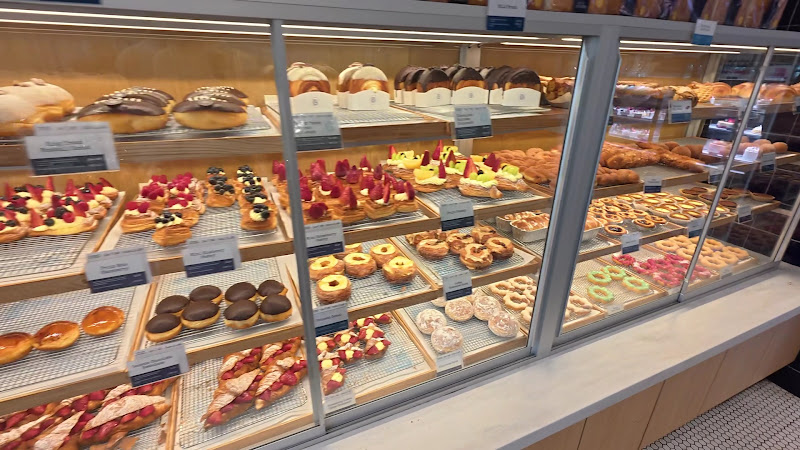 Paris Baguette 2