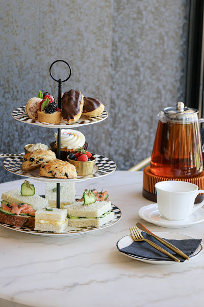 Layer Cake Bakery at Café Mosaic 5