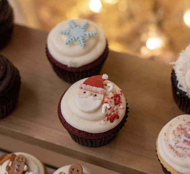 Dots Cupcakes 2