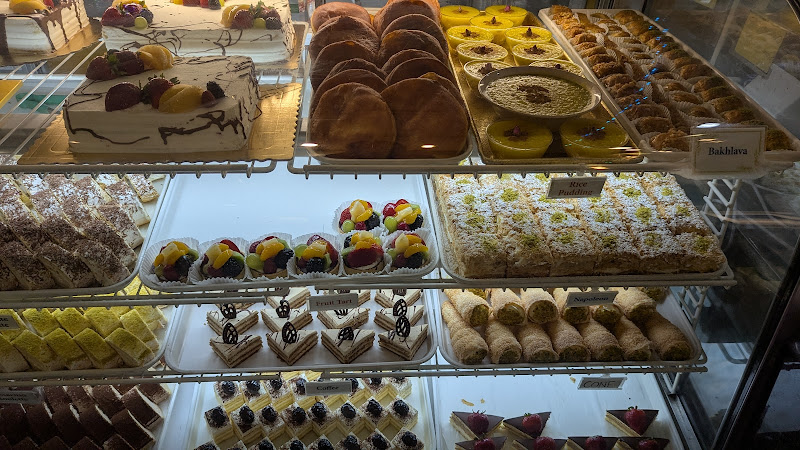 Assal Pastry 3