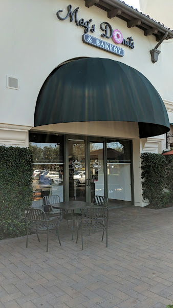 Mag’s Donuts & Bakery