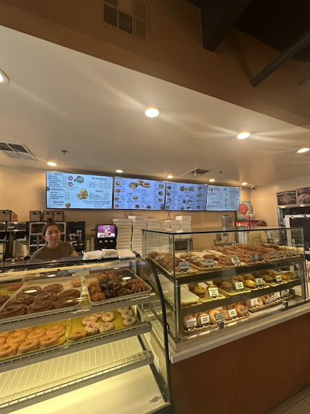 Mag's Donut & Bagel 4