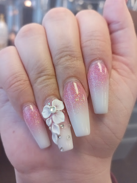 City Nails and Spa 2
