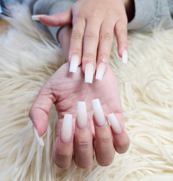 Unique Nails 1