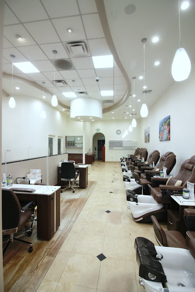 Esprit Nails & Spa 3