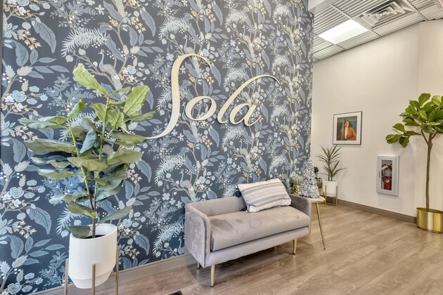 Sola Salons 5