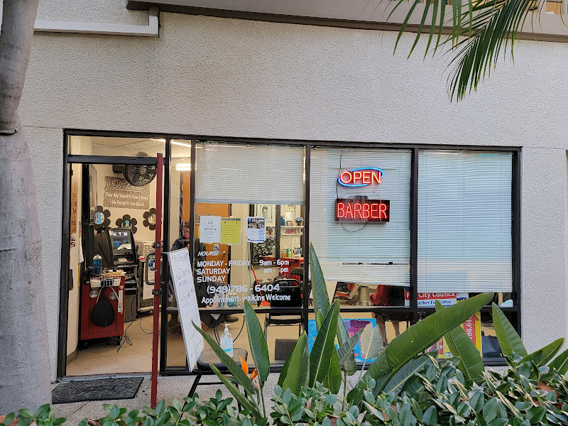 Stonecreek Plaza Barber Shop 3