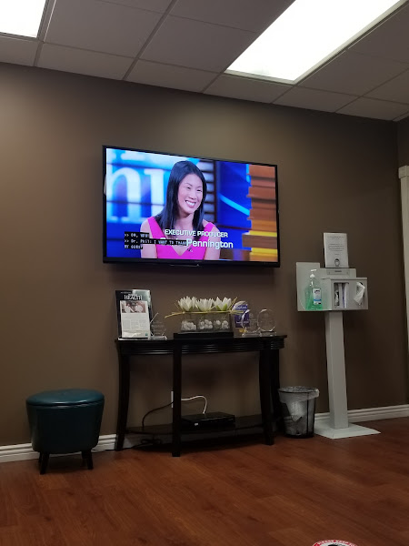 Irvine Oral Surgery & Dental Implant Center 4