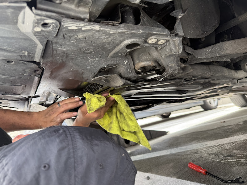 AKP Brakes: Mobile Brake Service 2