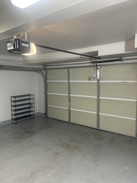 Urgent Garage Doors 3