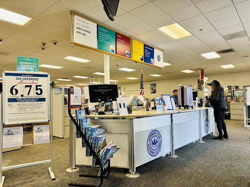 AAA Irvine Insurance and Member Services 2