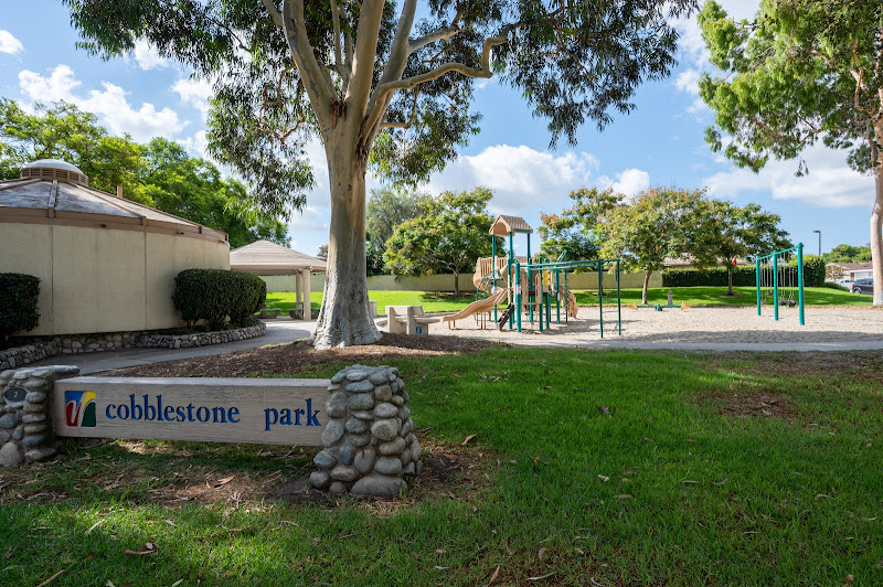 Nestor and Michelle | Irvine Real Estate Experts 4