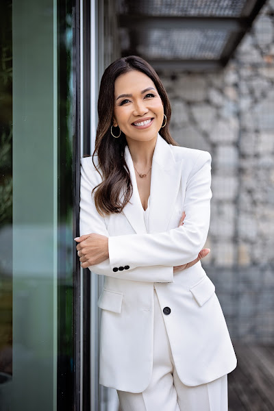 Julie Tran | Pacific Sotheby's International Realty DRE 01947778 2