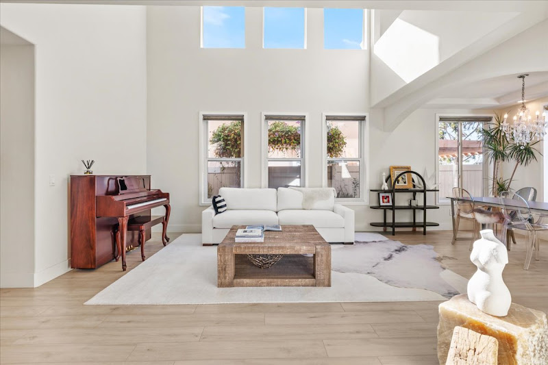 Van Vo Realtor with Keller Williams 3