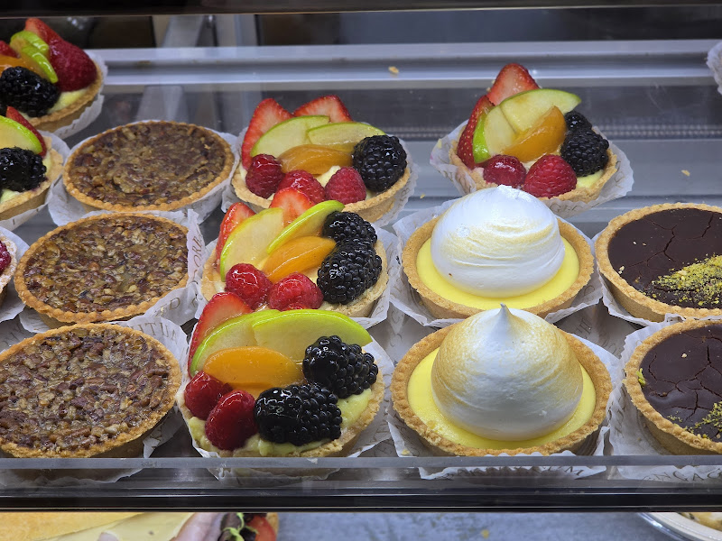 Pandor Artisan Bakery and Café 4