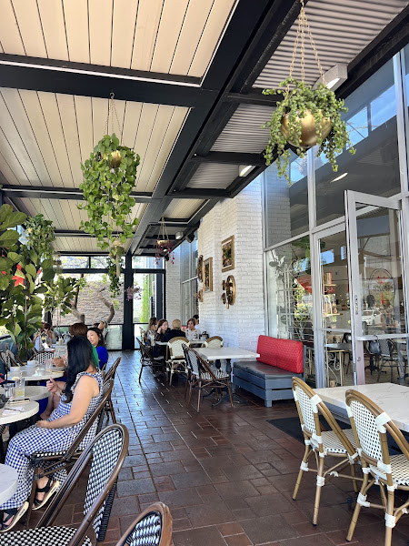 Utopia European Caffe 3