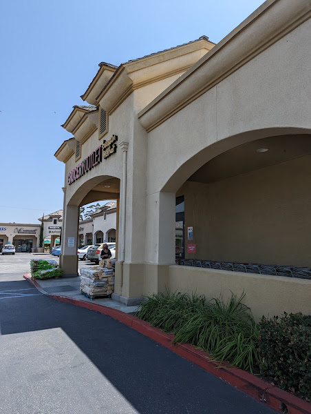 Grocery Outlet 3