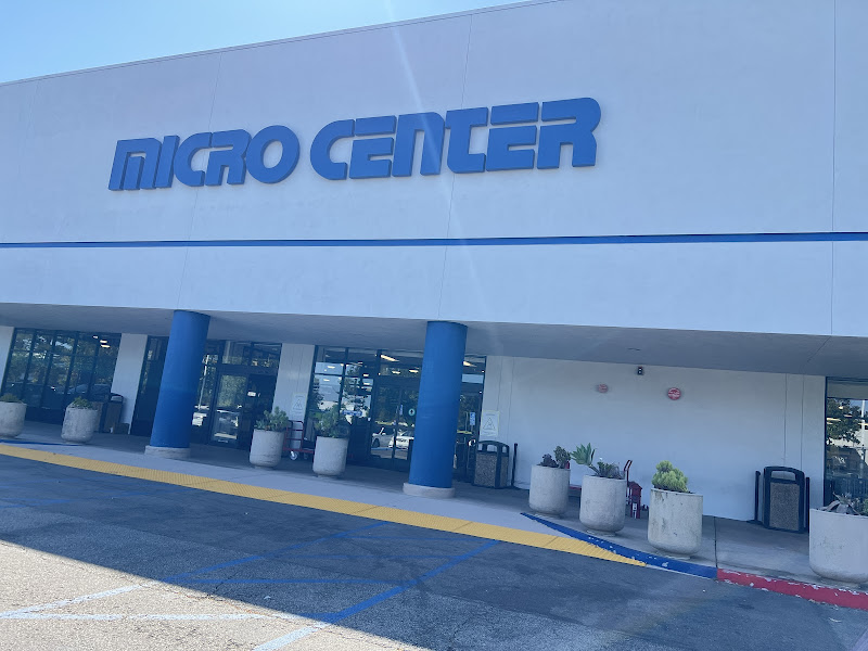 Micro Center 1