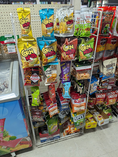 B & L Market 3