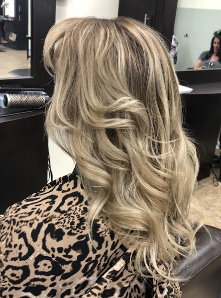 Andy Lam Hair Studio 3