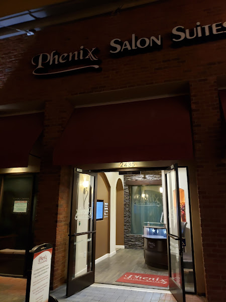Phenix Salon Suites 3