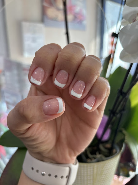 Sassy Nails 1