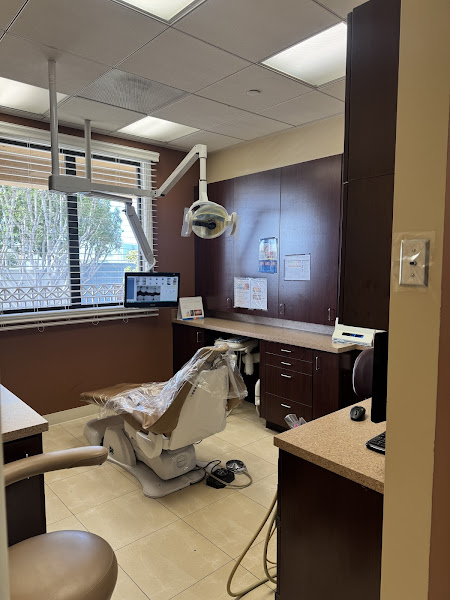 Mehta Dental Group, Tustin 3