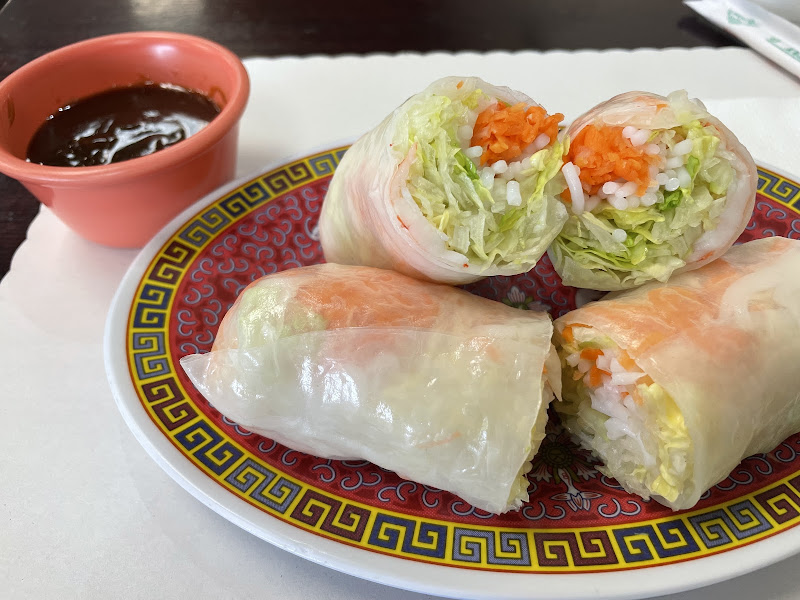 Phở Saigon Noodle & Grill 3
