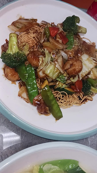 Golden Lake Eatery 2