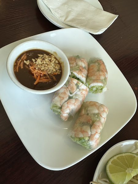 K5 Pho and Rolls 5