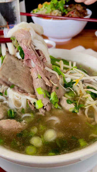 Nong Lá Vietnamese Cafe 2