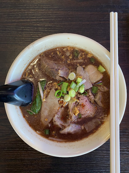 Crispy Pork Gang Thai Restaurant 3