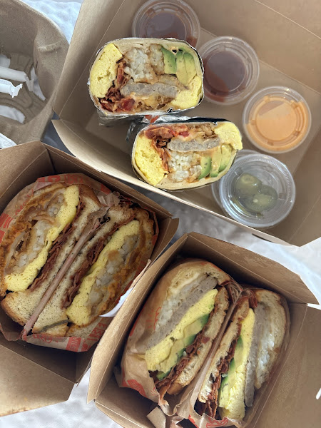 Wiches On Wilshire 4