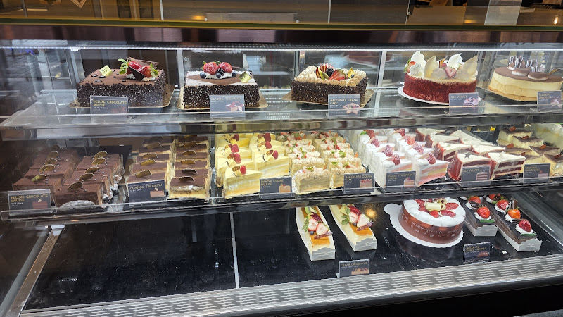 85°C Bakery Cafe-Koreatown 4