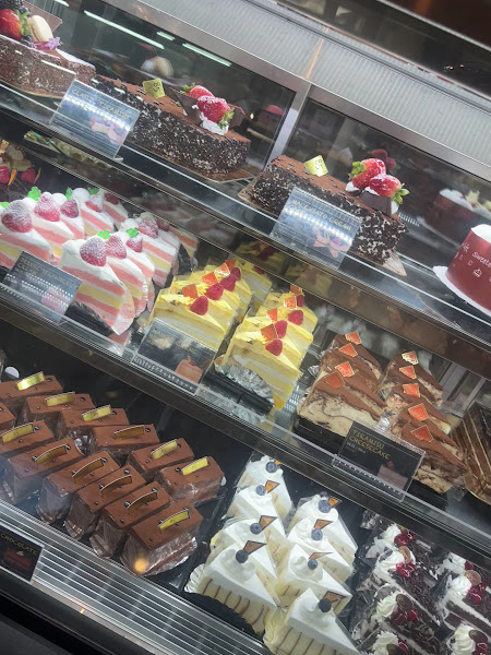 85°C Bakery Cafe - Downtown Los Angeles 2