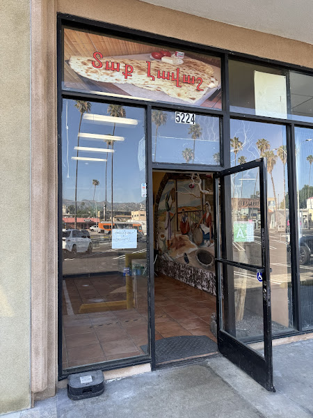 Mush Bakery