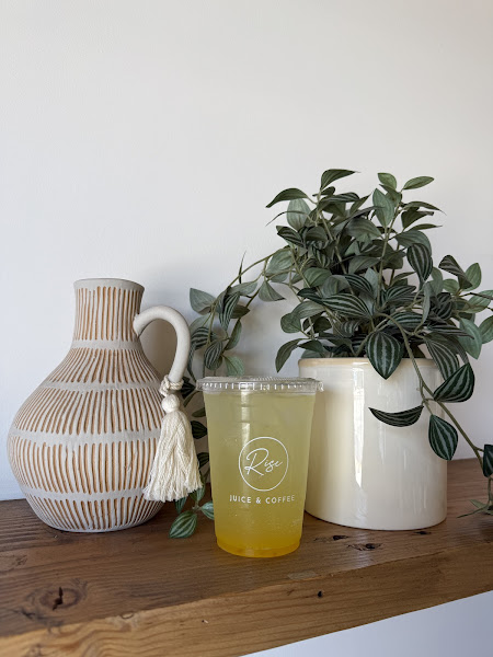 Rise Juice & Coffee Hollywood 4