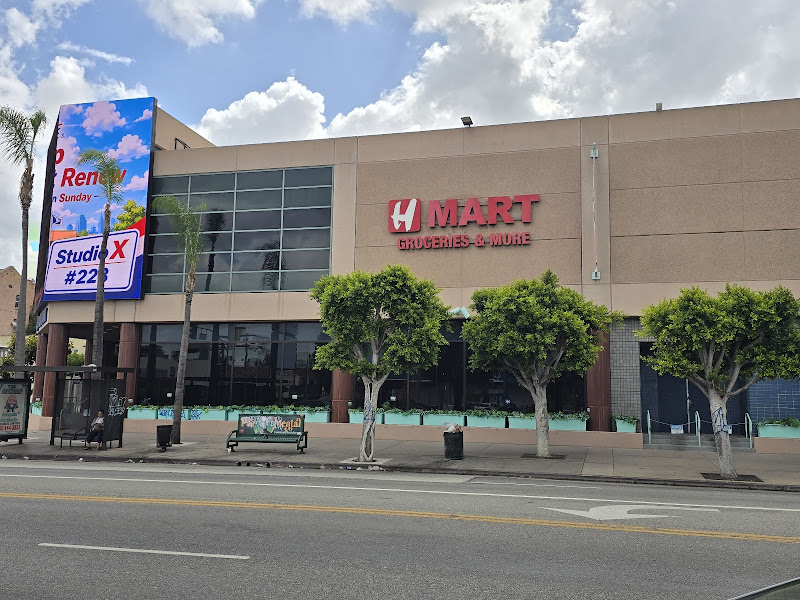 H Mart LA K-Town 3