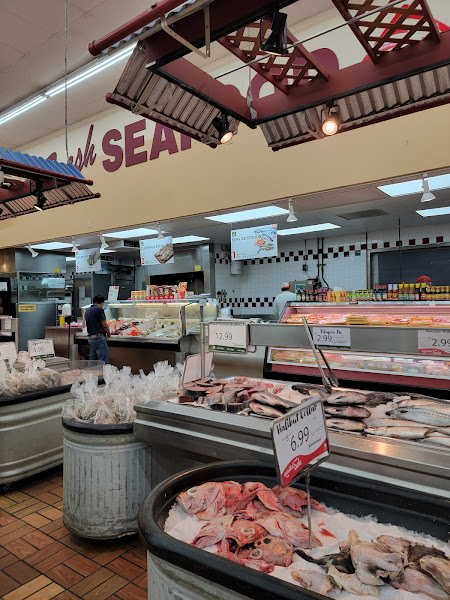 Seafood City Supermarket 4