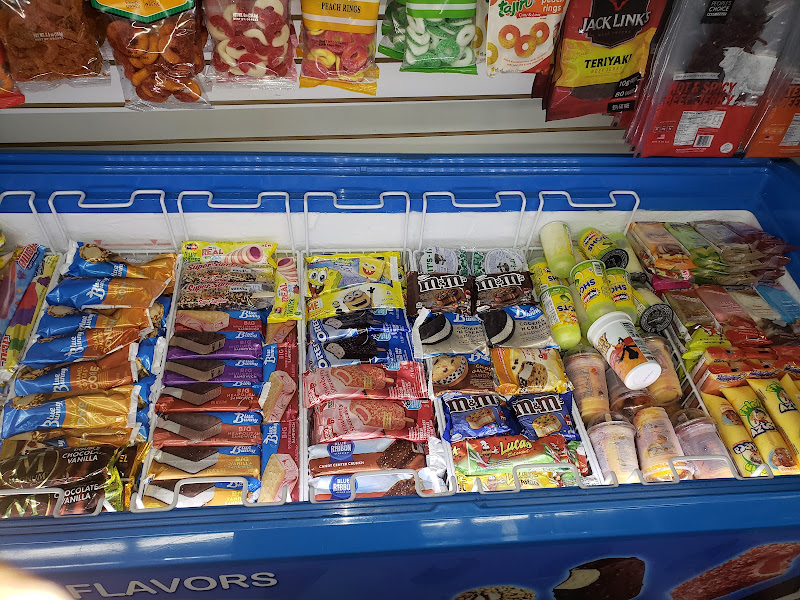 Lee's Market 2