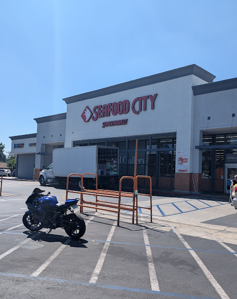 Seafood City Supermarket 1