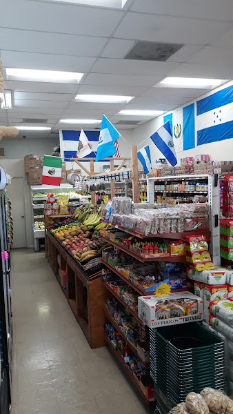 El Gallo Mini Market 2