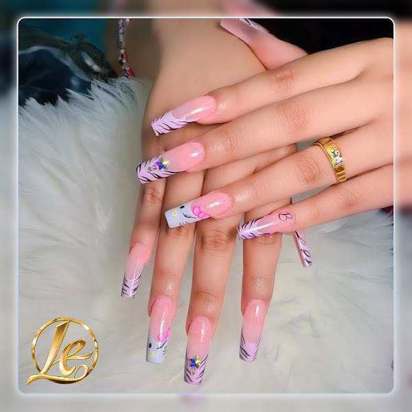 Le Nails