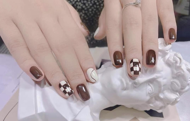 Royal Nail & Waxing 4